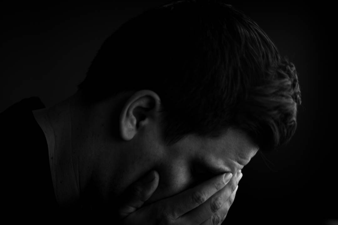 man-having-anxiety-gabriel-cox-unplash