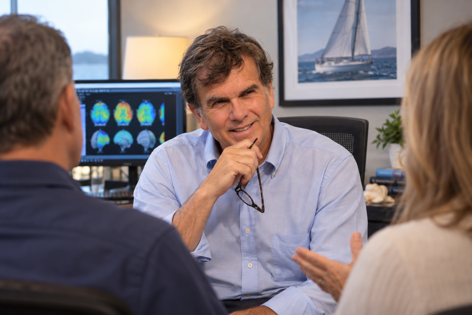 neurofeedback-consultation-parents-listening